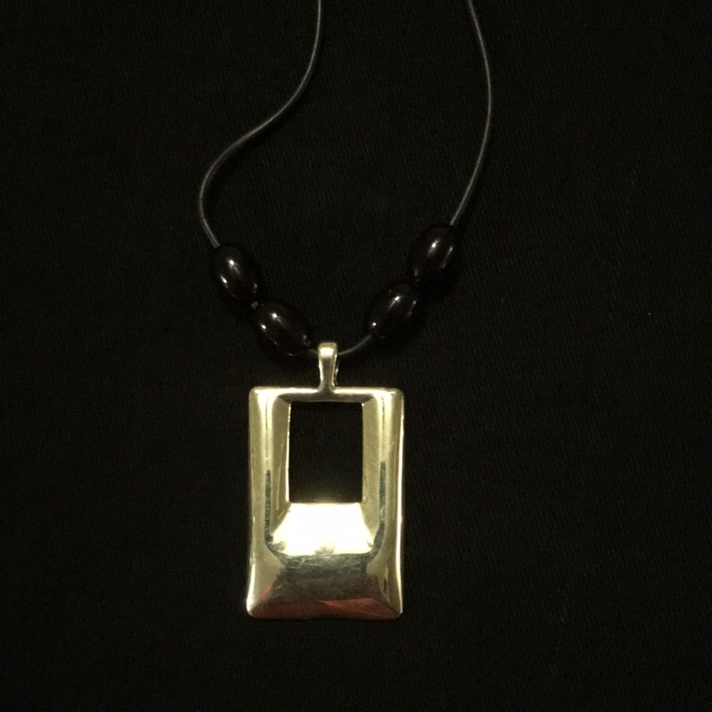 NWOT Rectangle silver tone pendant